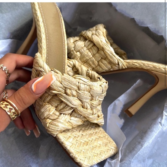 EGO Shoes - CYNOVIA!